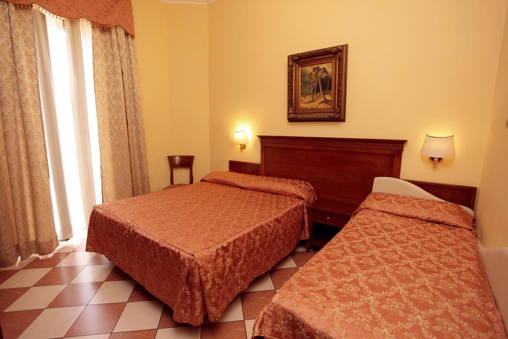 Hotel Hollywood Roma Exterior foto