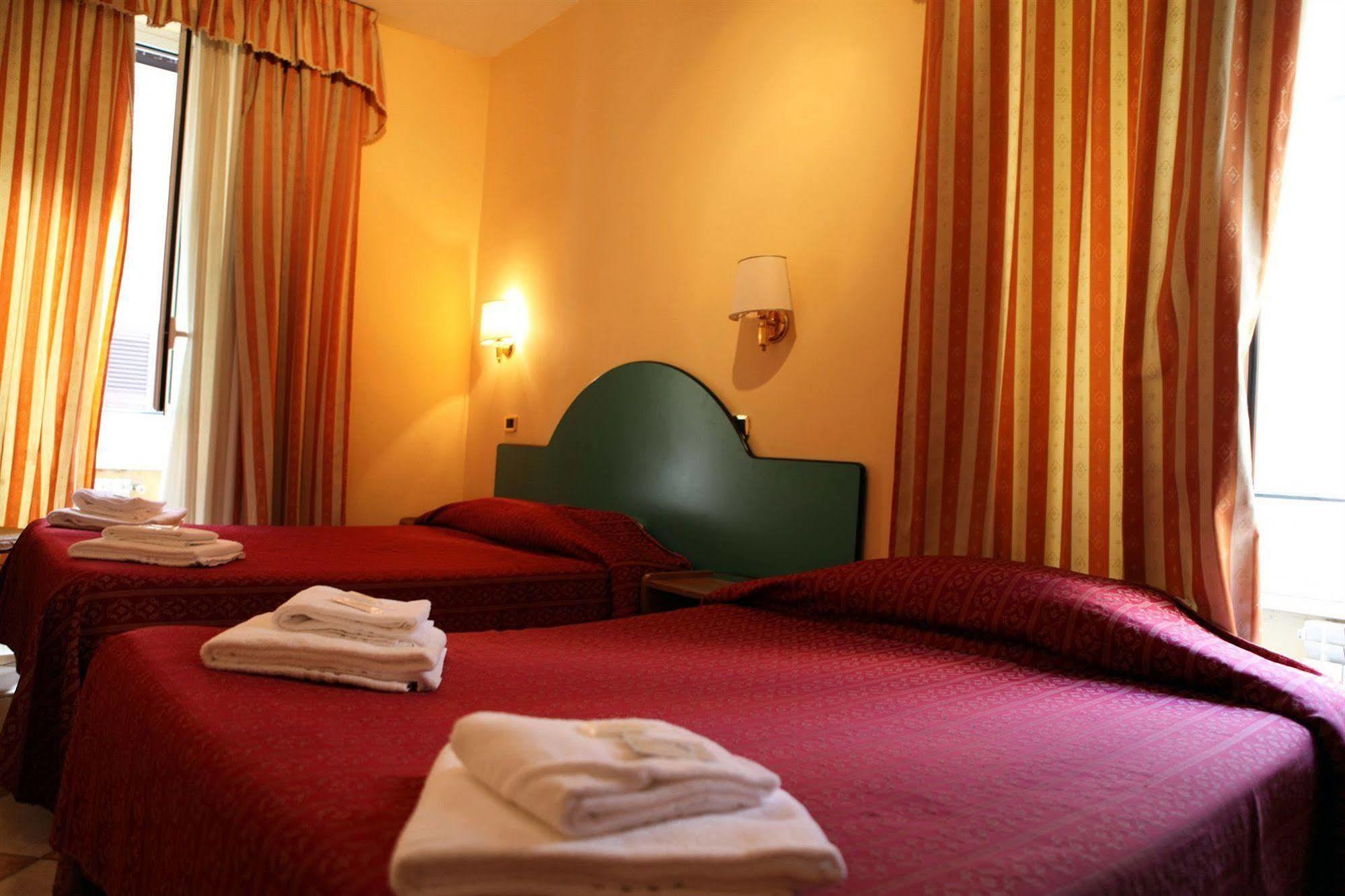 Hotel Hollywood Roma Exterior foto