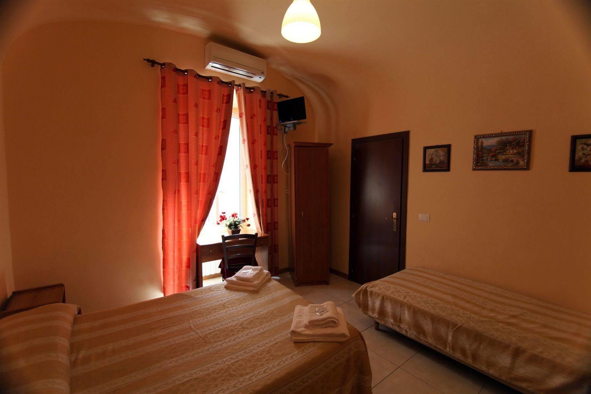Hotel Hollywood Roma Exterior foto